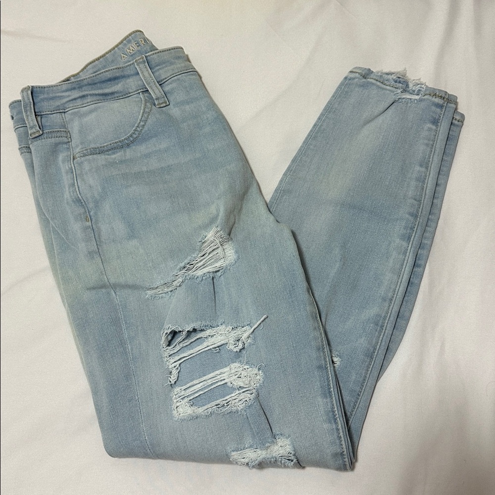 AEO High Rise Stretchy Jeans (size 8 short)